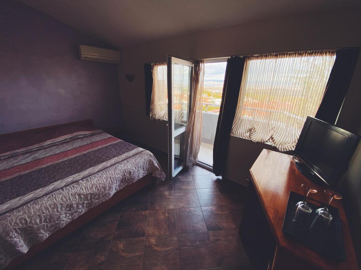 סופיה Hotel Fancy מראה חיצוני תמונה